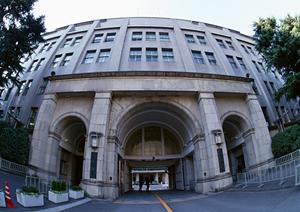 投資のために株式情報を集めたいのならば